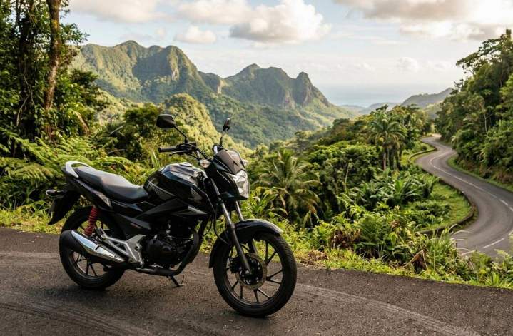 Location moto Martinique
